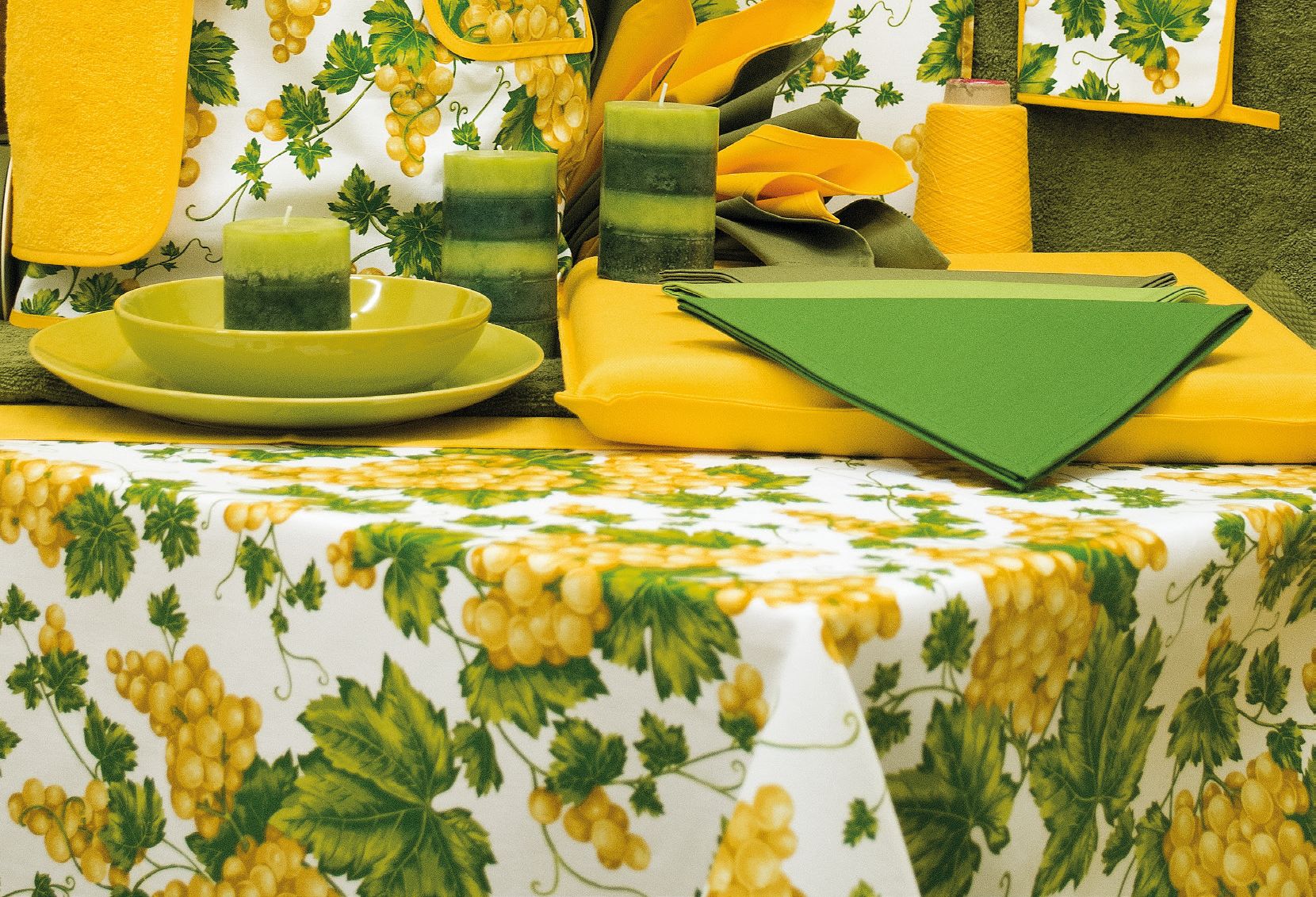 Tovaglia resinata antimacchia Vite Gialla - Bottaro