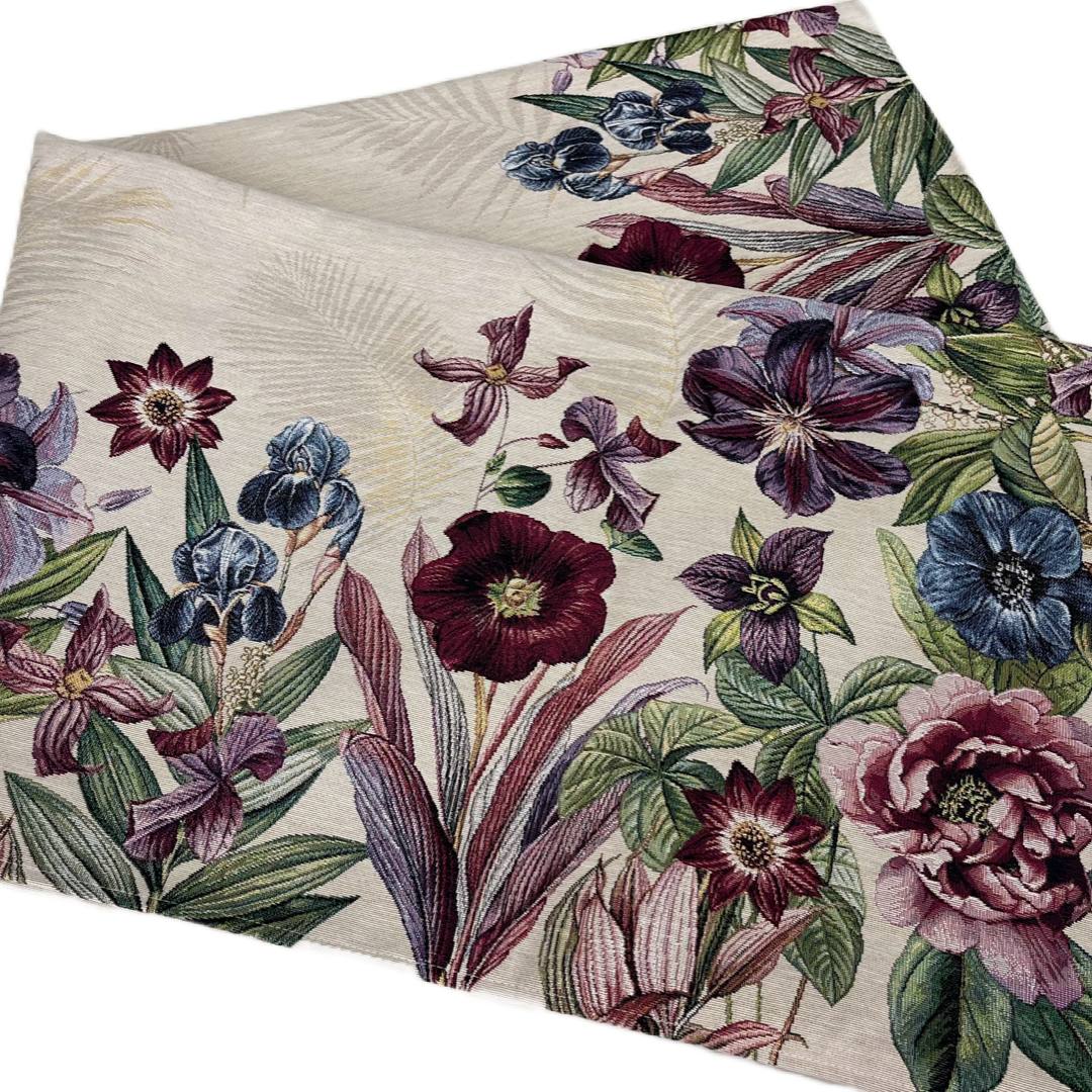 Centri e tovaglie per tavola in gobelin mod. Pandora