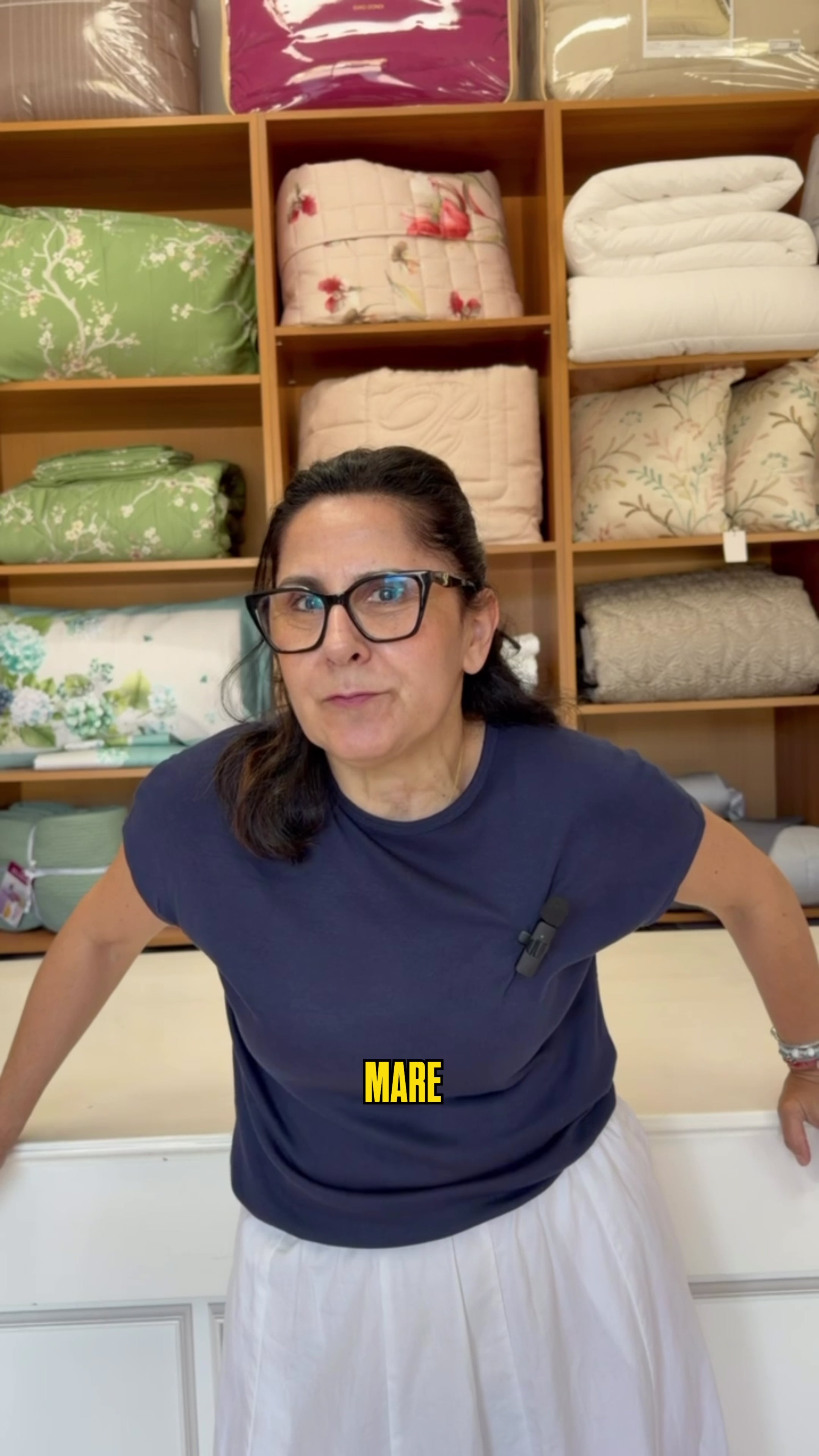 video Telo mare in spugna velour - Via Roma,60
